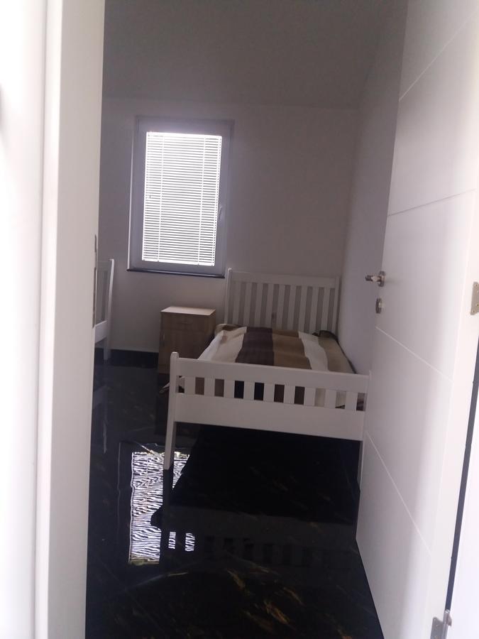 Nestorovic Apartment Bar Luaran gambar