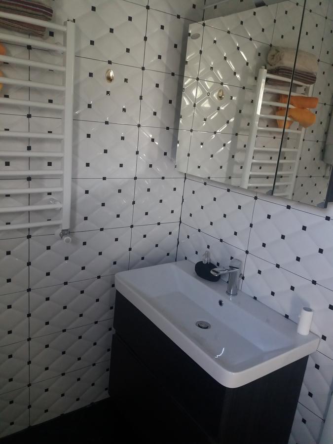 Nestorovic Apartment Bar Luaran gambar